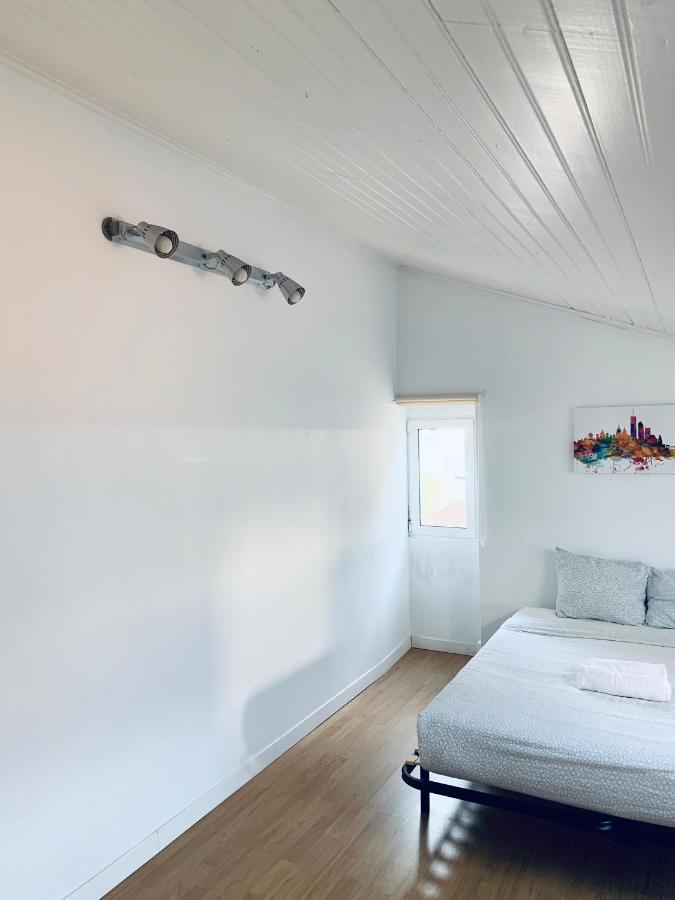 Restelo House Shared Appartment Algés Exterior foto